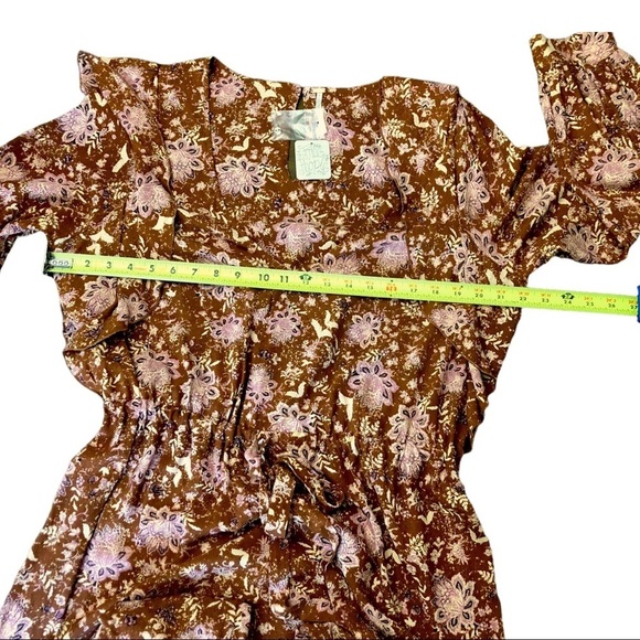 NWT - FREE People Women’s Lux Brown Pink Floral Long Sleeve Ruffle Jumpsuit - Picture 6 of 12